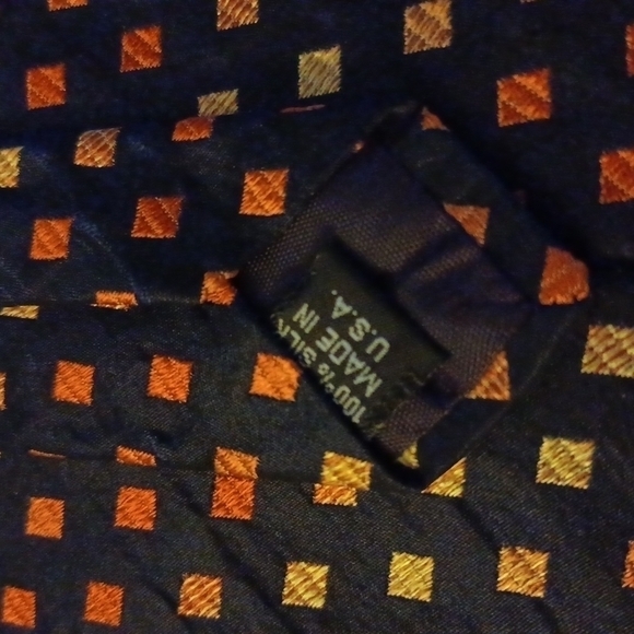 STRUCTURE Silk Mens Necktie - Picture 3 of 3